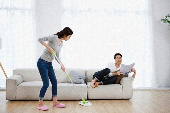 Đàn bà hạnh phúc là không quá ôm đồm Dan ba hanh phuc la khong qua om dom