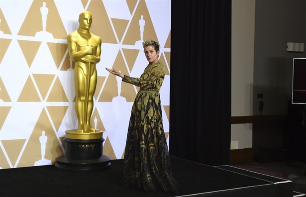 Giải thưởng Oscar suýt bị cưỡng đoạt! Giai thuong Oscar suyt bi cuong doat!