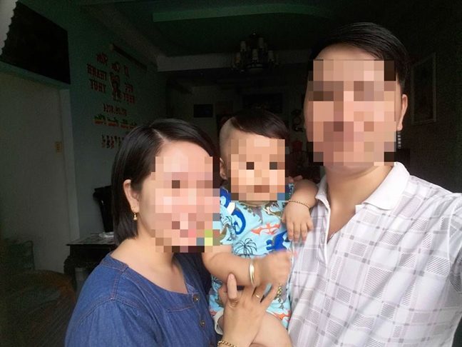 Vợ phát điên, mang con đi xét nghiệm vì chồng cứ hỏi con trai 2 tuổi 'mày con ai?' Vo phat dien, mang con di xet nghiem vi chong cu hoi con trai 2 tuoi 'may con ai?'