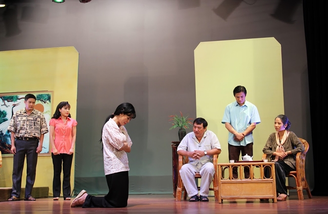 'Ốc mượn hồn' ở sân khấu kịch 'Oc muon hon' o san khau kich