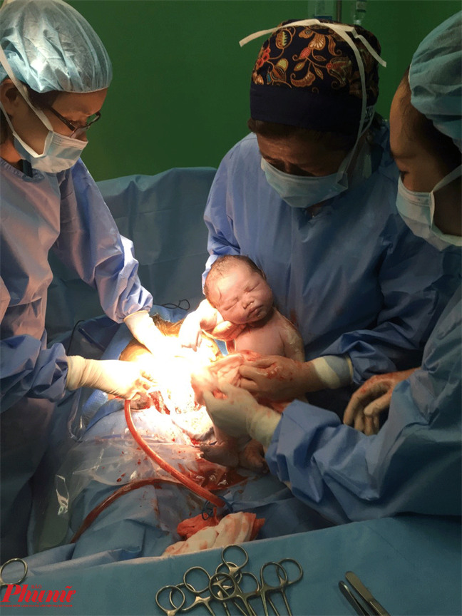 Đinh ninh mang thai, hóa ra mang bệnh nguy hiểm chết người Dinh ninh mang thai, hoa ra mang benh nguy hiem chet nguoi