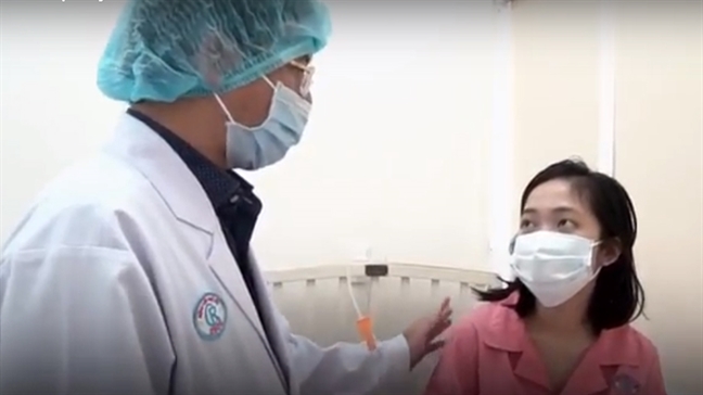 Giây phút kịch tính 'hồi sinh' quả tim từ Hà Nội vào ghép cho chàng trai Tiền Giang Giay phut kich tinh 'hoi sinh' qua tim tu Ha Noi vao ghep cho chang trai Tien Giang