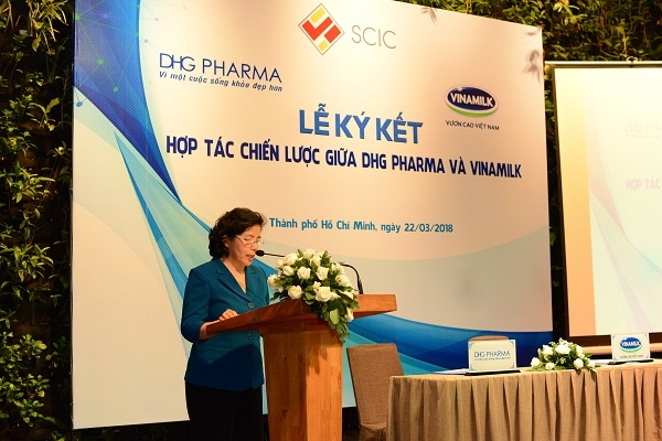 Vinamilk và Dược Hậu Giang hợp tác chiến lược để nghiên cứu phát triển sản phẩm Vinamilk va Duoc Hau Giang hop tac chien luoc de nghien cuu phat trien san pham