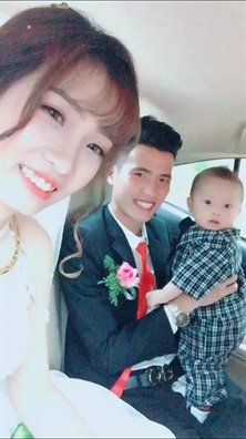 'Một đám cưới hai chú rể' 'Mot dam cuoi hai chu re'