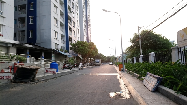 Cư dân chung cư Carina Plaza sau vụ cháy: Người chờ ở lại, người muốn bán đi vì ám ảnh Cu dan chung cu Carina Plaza sau vu chay: Nguoi cho o lai, nguoi muon ban di vi am anh
