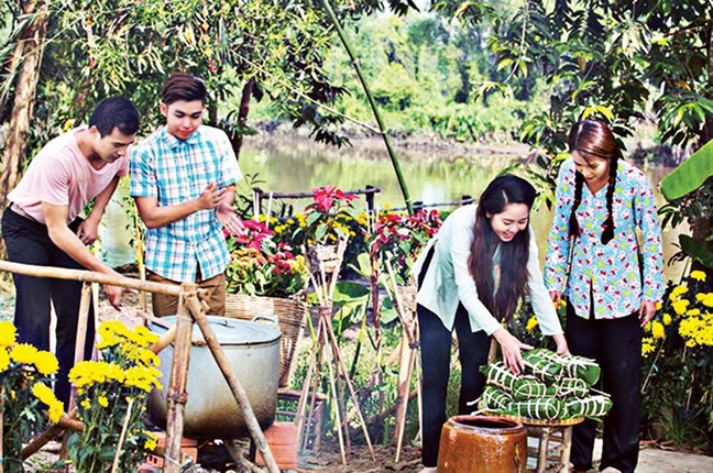 Nữ đạo diễn Nguyễn Hoàng Anh: Nhờ liều mới có hôm nay Nu dao dien Nguyen Hoang Anh: Nho lieu moi co hom nay