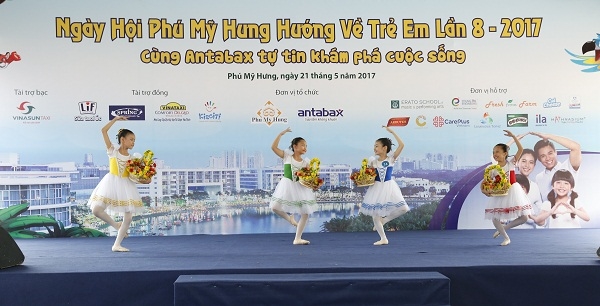 Khởi động cuộc thi ‘Tài năng trẻ Phú Mỹ Hưng’ lần 3-2018 Khoi dong cuoc thi ‘Tai nang tre Phu My Hung’ lan 3-2018