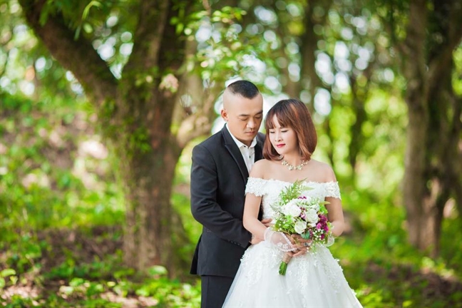 Chuyện vợ chồng ở thị xã bé nhất nước qua lời kể của người vợ bỏ chốn phồn hoa đô thị lên núi... làm dâu Chuyen vo chong o thi xa be nhat nuoc qua loi ke cua nguoi vo bo chon phon hoa do thi len nui... lam dau