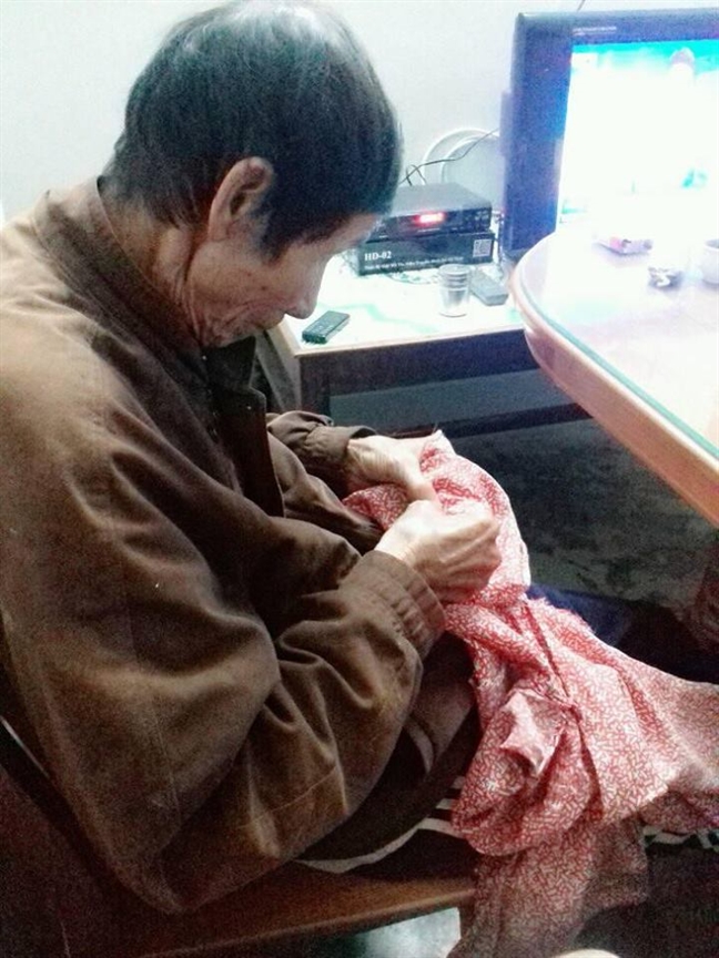 Ấm lòng những câu chuyện về 'bà nội, bà ngoại tôi' Am long nhung cau chuyen ve 'ba noi, ba ngoai toi'