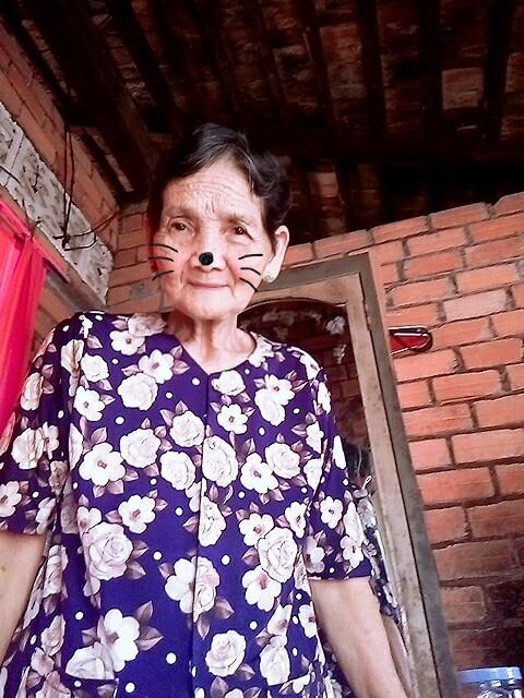 Ấm lòng những câu chuyện về 'bà nội, bà ngoại tôi' Am long nhung cau chuyen ve 'ba noi, ba ngoai toi'