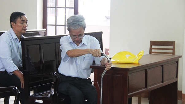 Tòa tối cao rút hồ sơ vụ ông Nguyễn Khắc Thủy dâm ô trẻ em Toa toi cao rut ho so vu ong Nguyen Khac Thuy dam o tre em