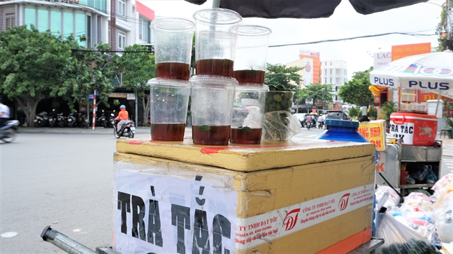 Kiếm tiền triệu mỗi ngày từ bán ly trà tắc 'khổng lồ' Kiem tien trieu moi ngay tu ban ly tra tac 'khong lo'