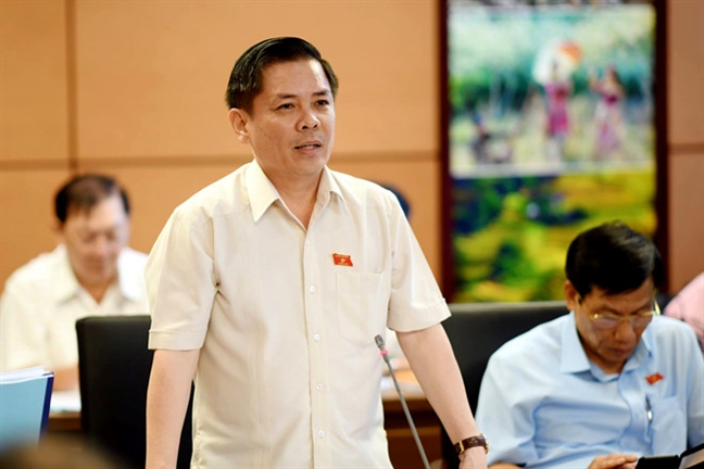 Từ ‘Trạm thu phí’ thành ‘Trạm thu giá’, Bộ trưởng GTVT nói gì? Tu ‘Tram thu phi’ thanh ‘Tram thu gia’, Bo truong GTVT noi gi?