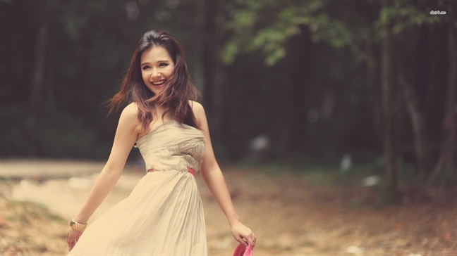 Nụ cười ấy có gì cuốn hút đến vậy? Nu cuoi ay co gi cuon hut den vay?