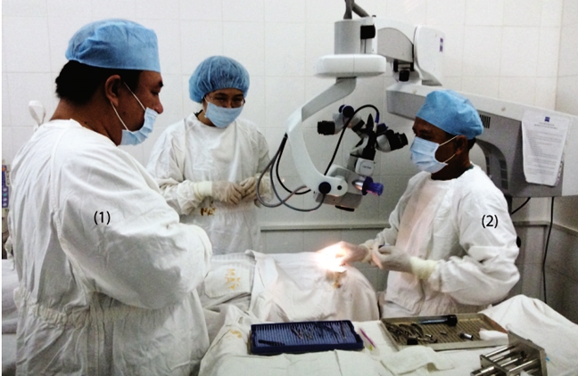 Món quà trị giá hơn tờ vé số độc đắc cho vợ chồng nghèo Mon qua tri gia hon to ve so doc dac cho vo chong ngheo