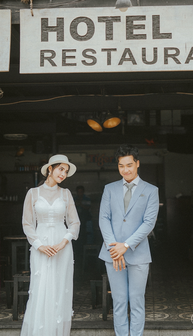Nàng tiểu thư danh giá phải lòng chàng trai bán hoa quả và duyên phận đẹp như phim Nang tieu thu danh gia phai long chang trai ban hoa qua va duyen phan dep nhu phim