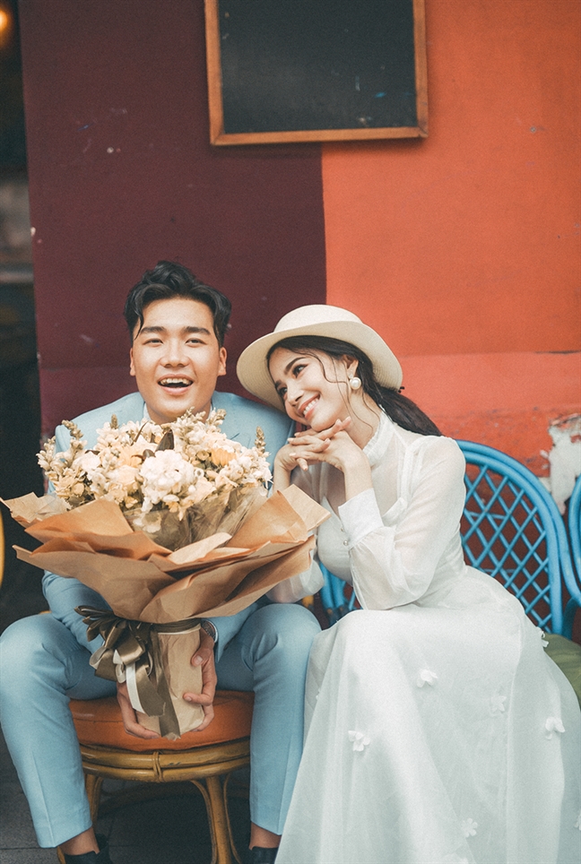 Nàng tiểu thư danh giá phải lòng chàng trai bán hoa quả và duyên phận đẹp như phim Nang tieu thu danh gia phai long chang trai ban hoa qua va duyen phan dep nhu phim