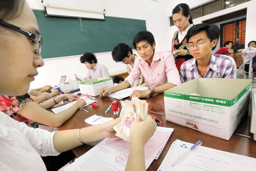 Đổi cách gọi 'học phí' thành 'giá dịch vụ đào tạo'? Doi cach goi 'hoc phi' thanh 'gia dich vu dao tao'?