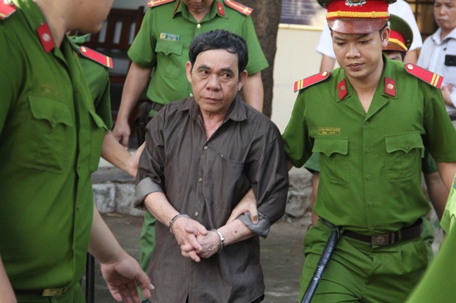 Tham ô hơn 54 tỷ đồng, nguyên trưởng ban giải phóng mặt bằng lãnh án tử Tham o hon 54 ty dong, nguyen truong ban giai phong mat bang lanh an tu