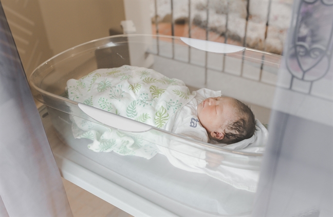 Khoảnh khắc đáng yêu của những thiên thần nhỏ chỉ mới vài ngày tuổi Khoanh khac dang yeu cua nhung thien than nho chi moi vai ngay tuoi