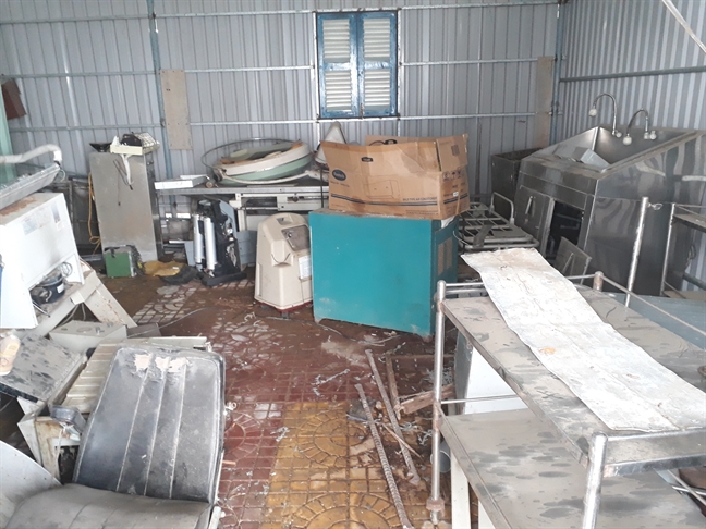 Bệnh viện Đa khoa Cái Nước báo mất 87 tấm chì che chắn tia phóng xạ Benh vien Da khoa Cai Nuoc bao mat 87 tam chi che chan tia phong xa