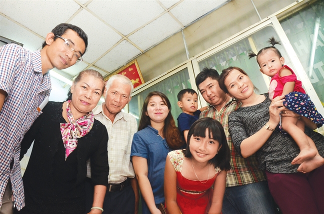Chung tay gìn giữ các giá trị gia đình Chung tay gin giu cac gia tri gia dinh