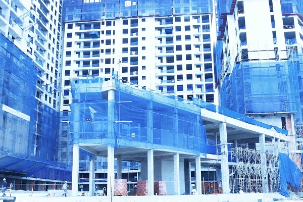Jamila Khang Điền cất nóc vượt tiến độ 1 tháng Jamila Khang Dien cat noc vuot tien do 1 thang