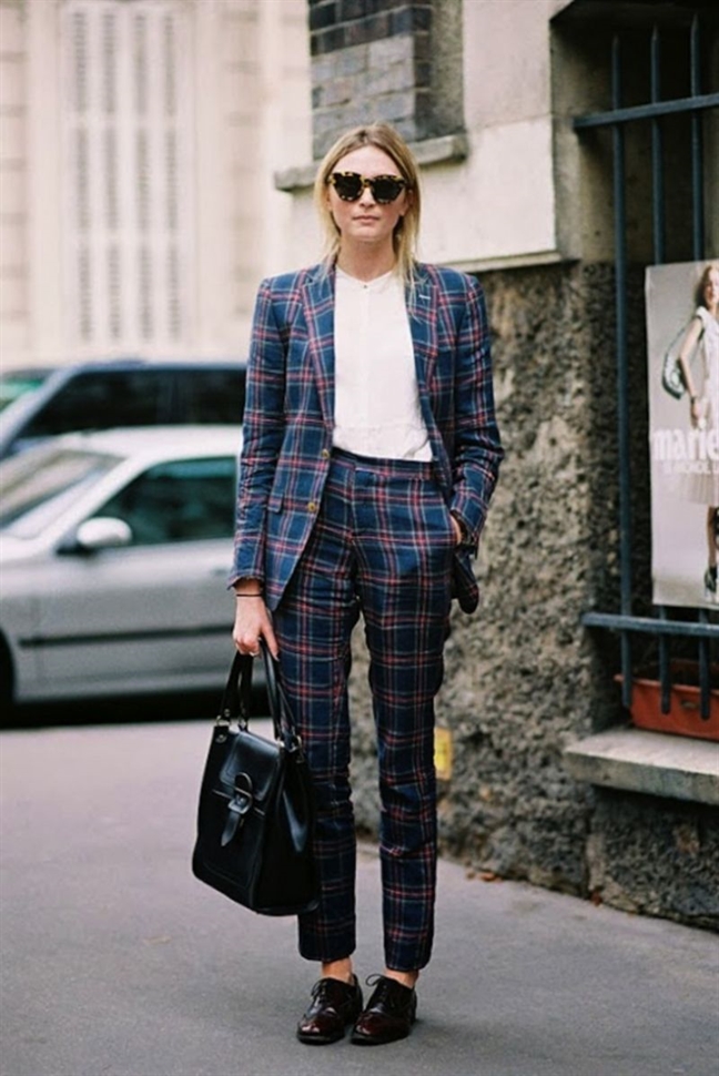 Họa tiết checkered - tuyên ngôn thời trang của quý cô hiện đại Hoa tiet checkered - tuyen ngon thoi trang cua quy co hien dai