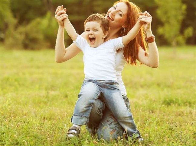 Con sợ mẹ kế lắm mẹ ơi! Con so me ke lam me oi!