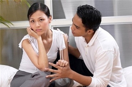 Mình đừng giận nhau nữa, kệ mối tình già của họ đi em Minh dung gian nhau nua, ke moi tinh gia cua ho di em