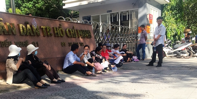 Chung cư Gia Phú bán đấu giá thấp hơn tổng dư nợ, khách hàng sẽ mất trắng? Chung cu Gia Phu ban dau gia thap hon tong du no, khach hang se mat trang?