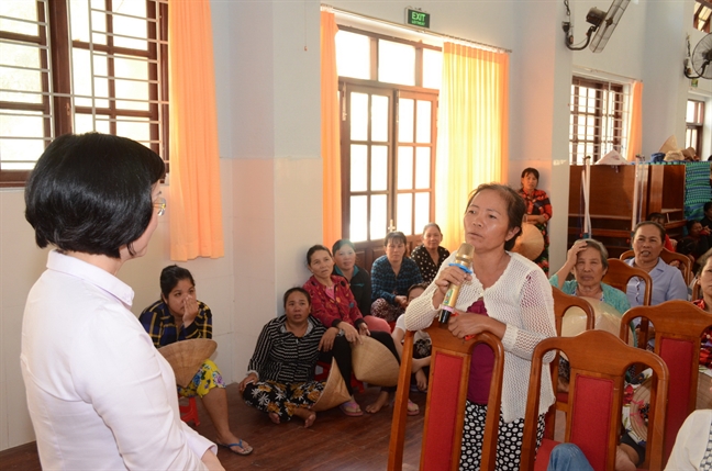 Cung cấp kiến thức chăm sóc sức khỏe cho phụ nữ xã đảo Thạnh An Cung cap kien thuc cham soc suc khoe cho phu nu xa dao Thanh An