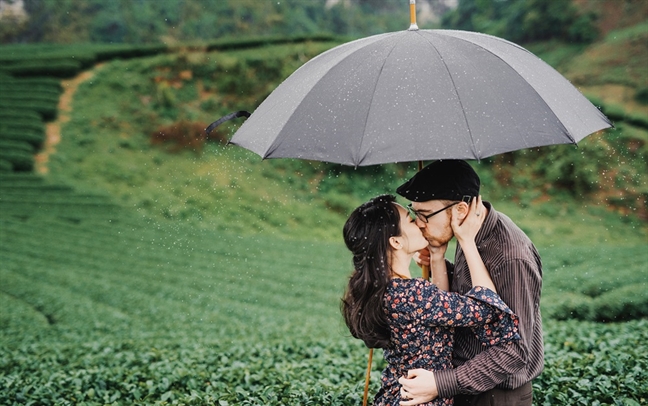 'Anh sẽ làm bất cứ điều gì em muốn vì anh biết điều đó làm em vui' 'Anh se lam bat cu dieu gi em muon vi anh biet dieu do lam em vui'