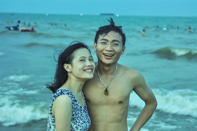 Chỉ cần một mẩu giấy nhỏ thôi cũng xóa bỏ cả phong ba bão táp trong em! Chi can mot mau giay nho thoi cung xoa bo ca phong ba bao tap trong em!