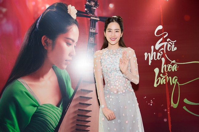 Ân nhân giấu mặt chi 1,5 tỷ cho Nam Em làm MV An nhan giau mat chi 1,5 ty cho Nam Em lam MV