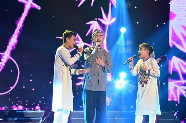 'Tuyệt đỉnh song ca nhí' gây bất ngờ với 2 giải quán quân 'Tuyet dinh song ca nhi' gay bat ngo voi 2 giai quan quan