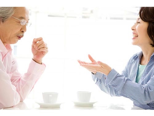 Có nên góp tiền xây nhà chung với ba mẹ chồng? Co nen gop tien xay nha chung voi ba me chong?