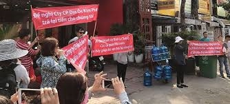 Khách hàng chới với trong 'ma trận' hợp đồng nhà đất Khach hang choi voi trong 'ma tran' hop dong nha dat