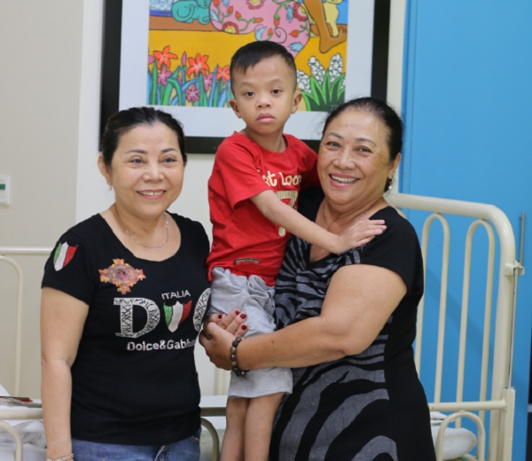 Quỹ Nâng bước tuổi thơ tài trợ bệnh nhi nghèo trị bệnh tim bẩm sinh tại Bệnh viện FV Quy Nang buoc tuoi tho tai tro benh nhi ngheo tri benh tim bam sinh tai Benh vien FV