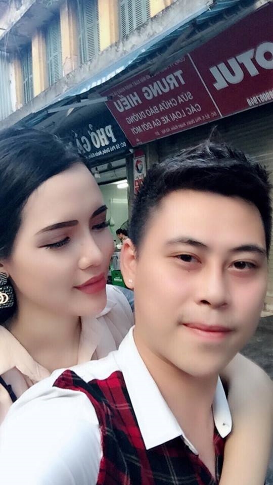 Lỡ một lần đò nhưng vẫn hạnh phúc viên mãn bên 'trai tân' là người yêu cũ Lo mot lan do nhung van hanh phuc vien man ben 'trai tan' la nguoi yeu cu