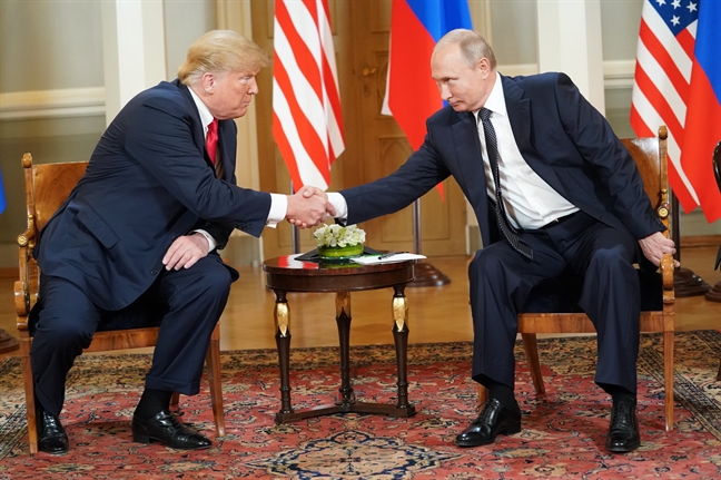 Tổng thống Trump và Putin dè dặt lạ thường trong thượng đỉnh lịch sử Nga - Mỹ Tong thong Trump va Putin de dat la thuong trong thuong dinh lich su Nga - My