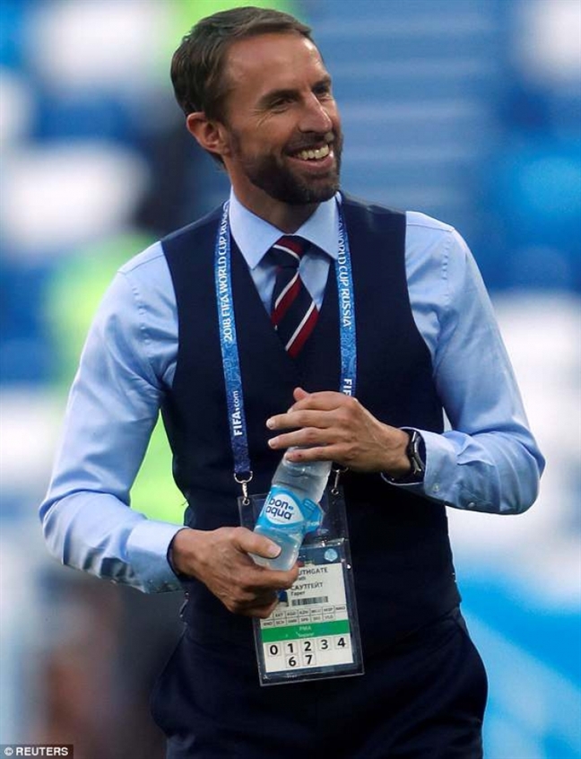 Những HLV diện vest bắt mắt nhất trên sân cỏ World Cup 2018 Nhung HLV dien vest bat mat nhat tren san co World Cup 2018