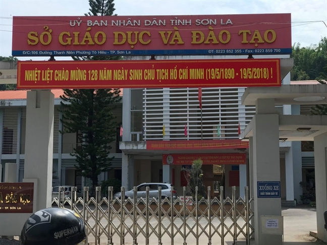 Bài thi THPT ở Sơn La bị tự ý đem ra khỏi khu vực bảo quản Bai thi THPT o Son La bi tu y dem ra khoi khu vuc bao quan