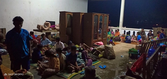 Vỡ đập thủy điện tại Lào: Xác định con số tử vong đầu tiên và người Việt bị mắc kẹt Vo dap thuy dien tai Lao: Xac dinh con so tu vong dau tien va nguoi Viet bi mac ket