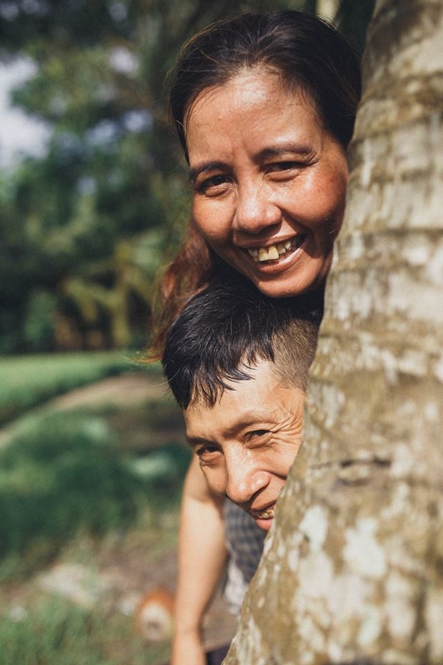 Phải lòng từ cánh đồng, thương yêu nhau đến già Phai long tu canh dong, thuong yeu nhau den gia