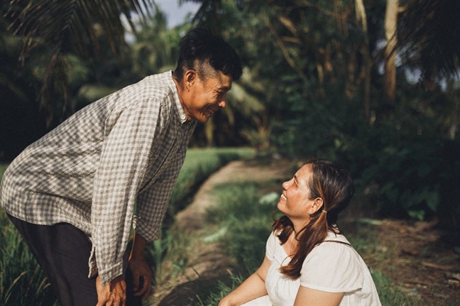 Phải lòng từ cánh đồng, thương yêu nhau đến già Phai long tu canh dong, thuong yeu nhau den gia