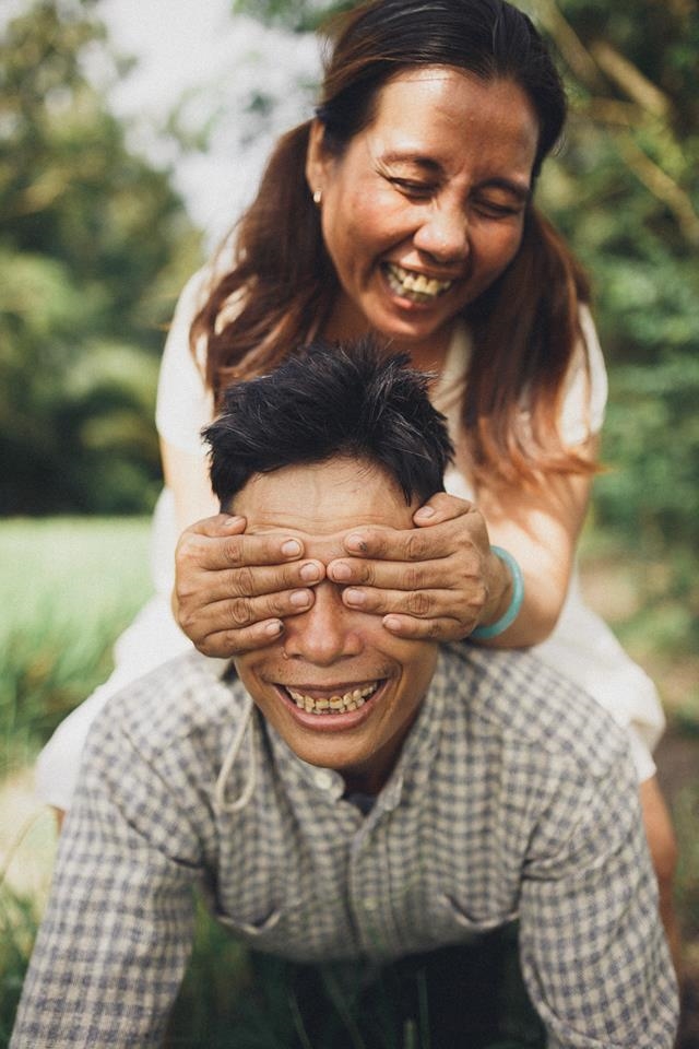 Phải lòng từ cánh đồng, thương yêu nhau đến già Phai long tu canh dong, thuong yeu nhau den gia