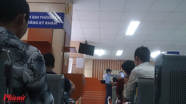 Bài 1: Những chàng trai trẻ đi tìm con Bai 1: Nhung chang trai tre di tim con