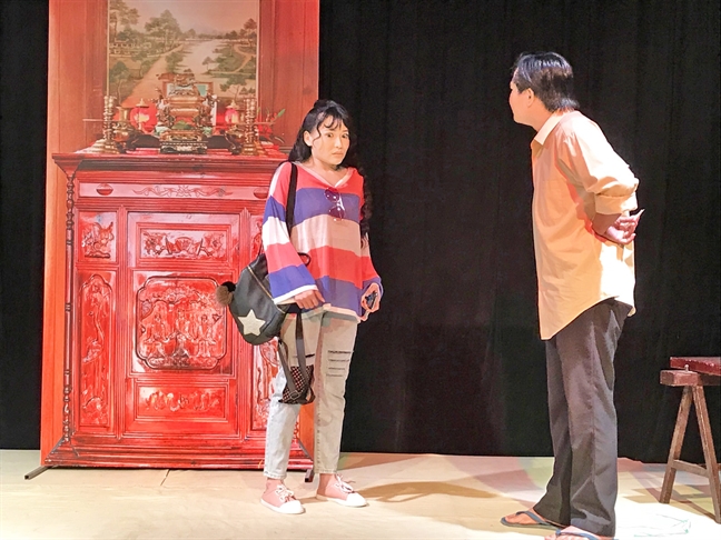 Diễn viên cải lương lấn sân kịch nói Dien vien cai luong lan san kich noi