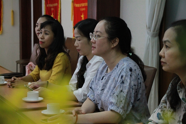 Đoàn lãnh đạo Hội LHPN TP thăm, tặng hoa chúc mừng Ngày truyền thống ngành Tuyên giáo Doan lanh dao Hoi LHPN TP tham, tang hoa chuc mung Ngay truyen thong nganh Tuyen giao